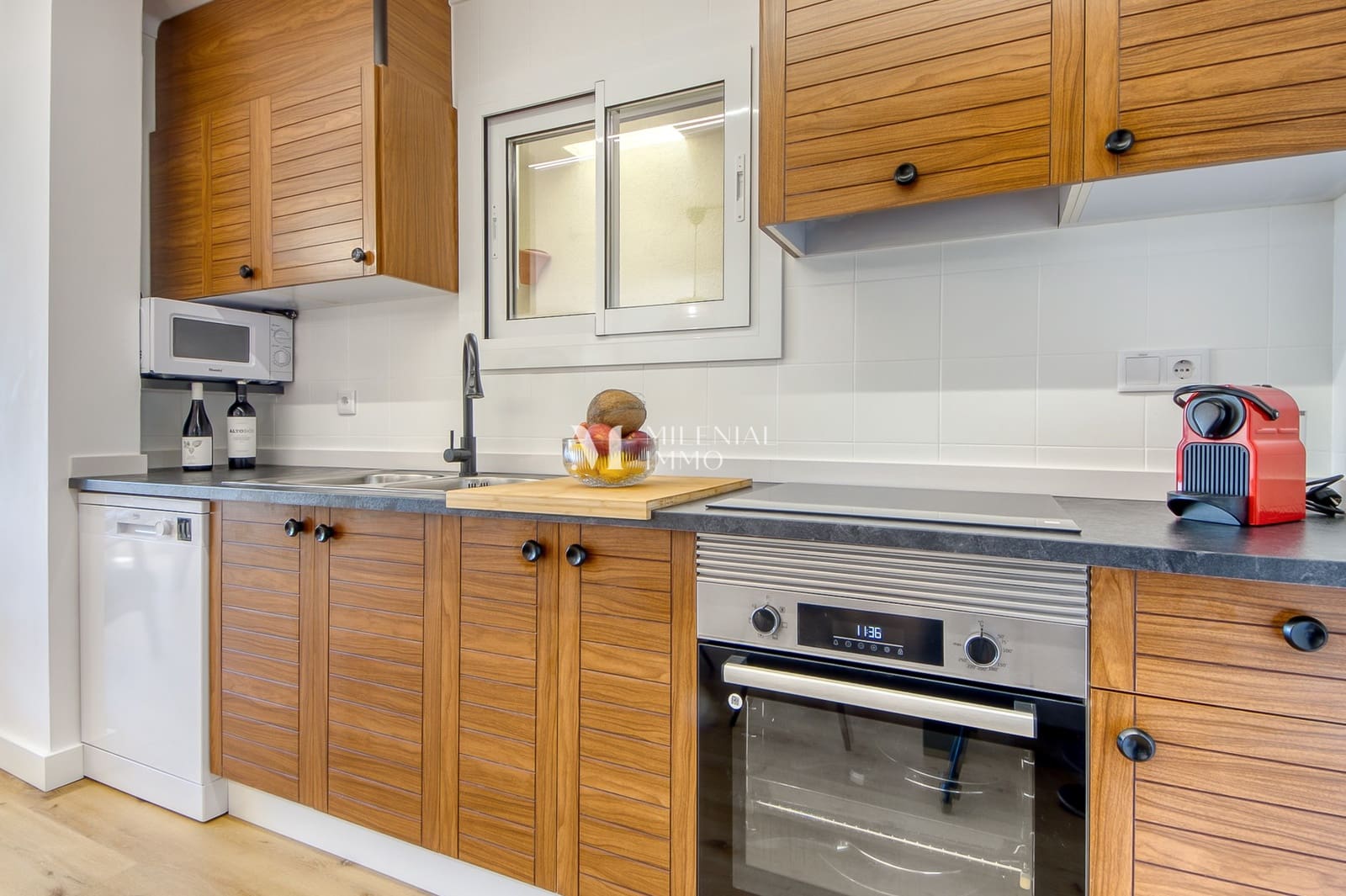 3 bedroom Apartment for sale in Roses with pool garage - € 575,000 (Ref: 10043459)