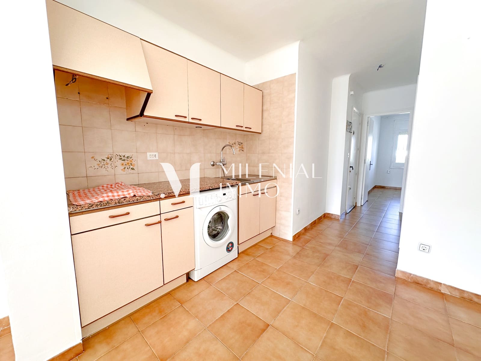 1 soverom Leilighet til salgs i Roses med garasje - € 157 500 (Ref: 10045836)