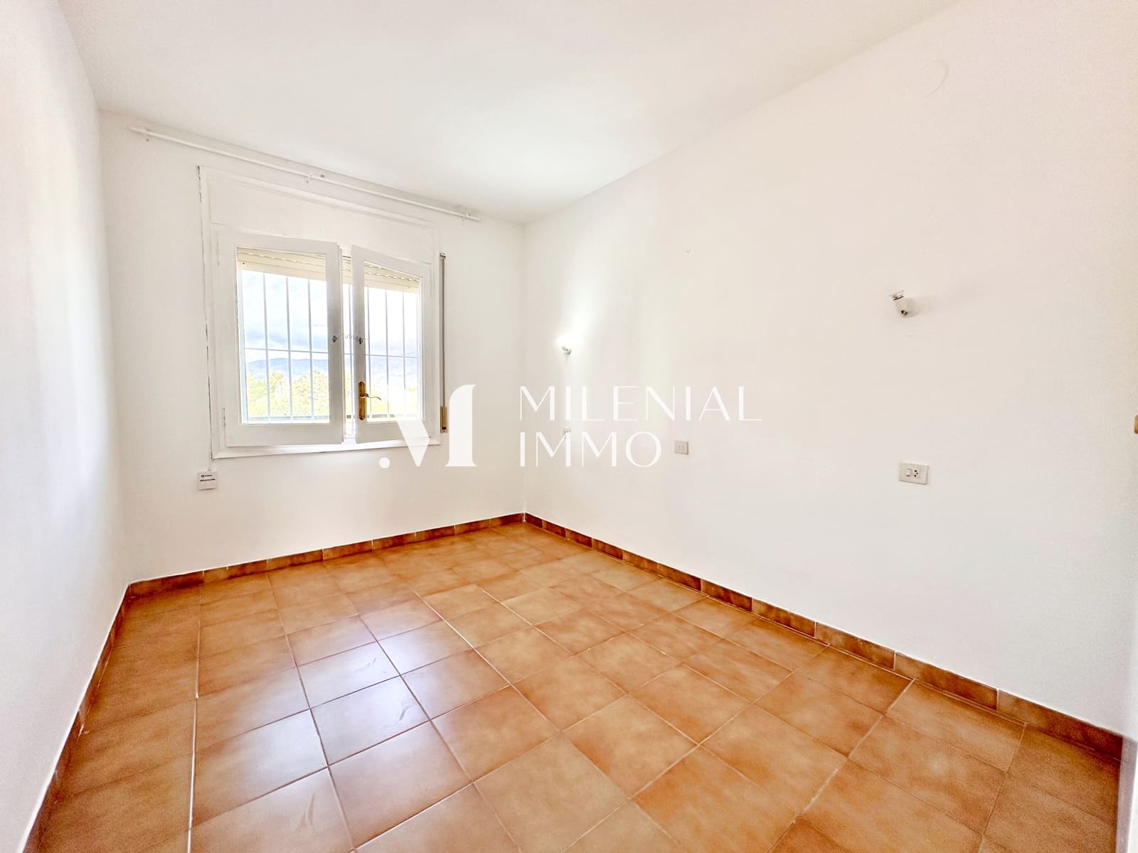 1 soverom Leilighet til salgs i Roses med garasje - € 157 500 (Ref: 10045836)