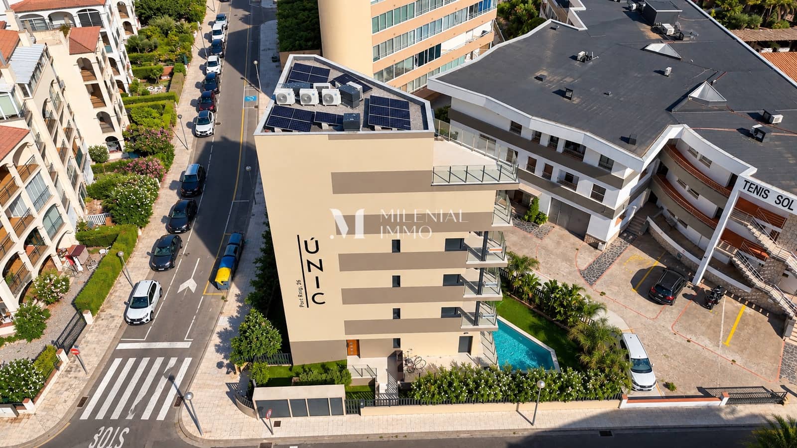 2 bedroom Apartment for sale in Roses with garage - € 625,000 (Ref: 10045837)
