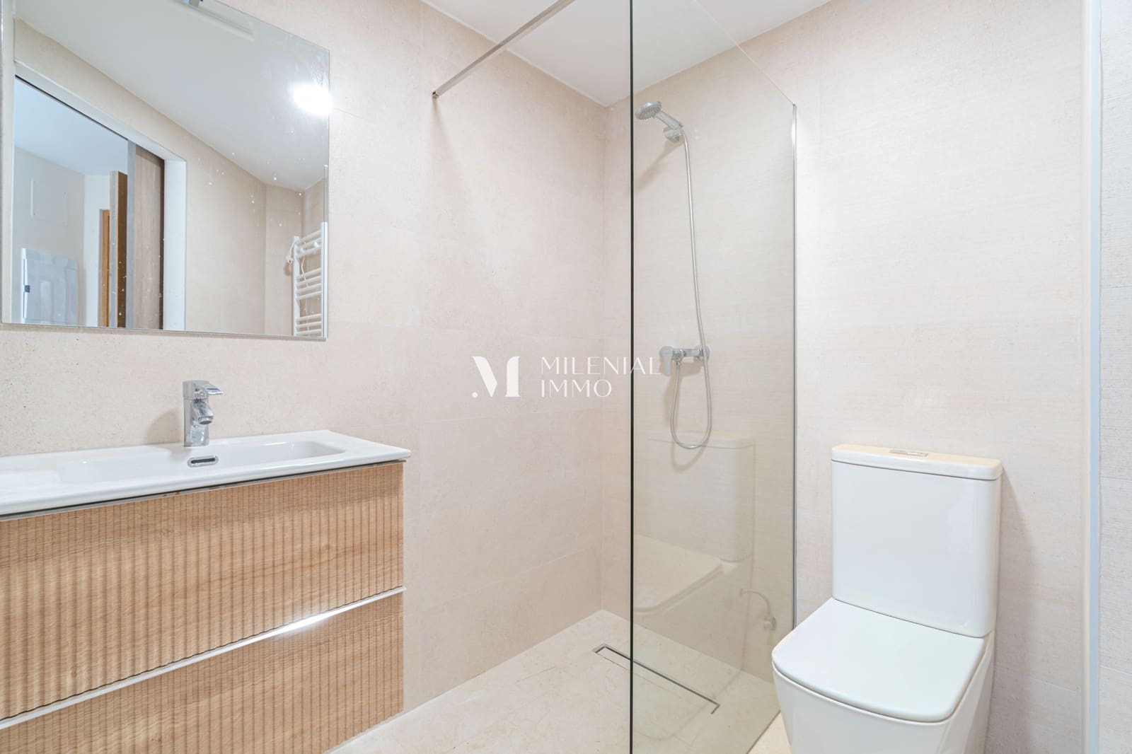 2 bedroom Apartment for sale in Roses with garage - € 625,000 (Ref: 10045837)