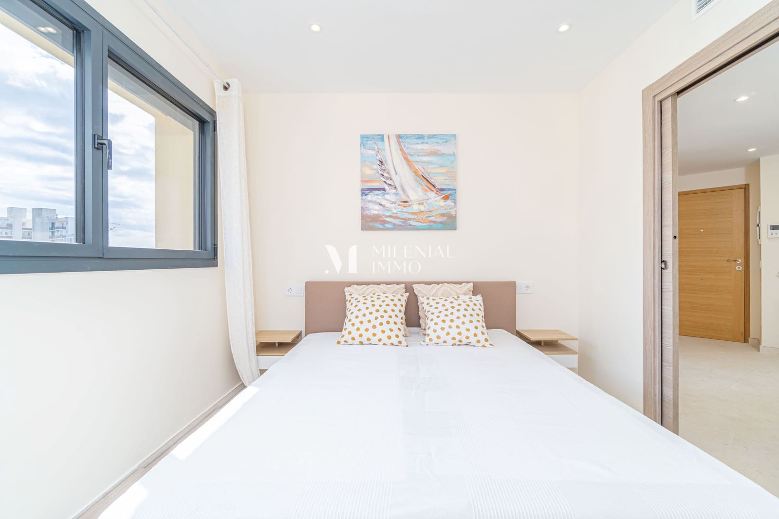 2 bedroom Apartment for sale in Roses with garage - € 625,000 (Ref: 10045837)