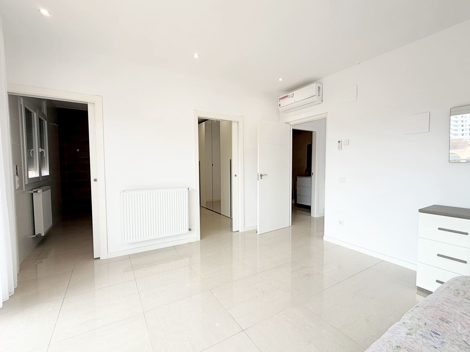 Chalet de 4 habitaciones en Roses en venta con piscina garaje - 1.250.000 € (Ref: 10086758)