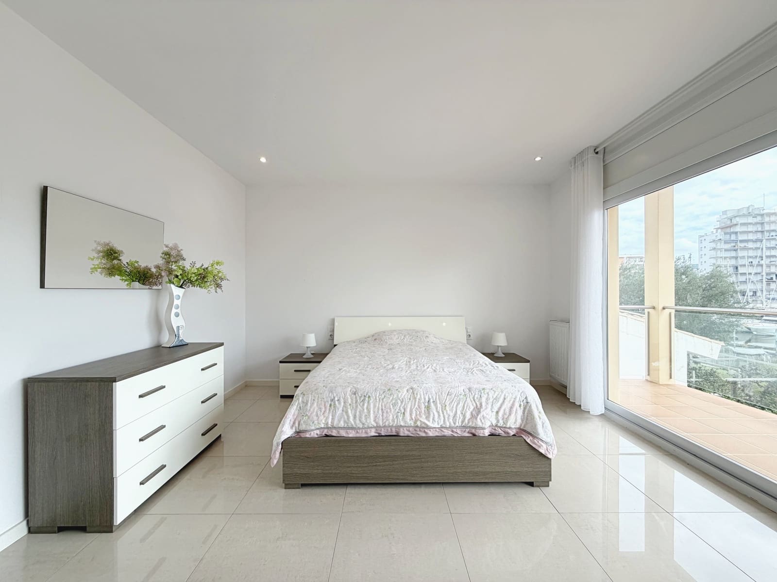 Chalet de 4 habitaciones en Roses en venta con piscina garaje - 1.250.000 € (Ref: 10086758)
