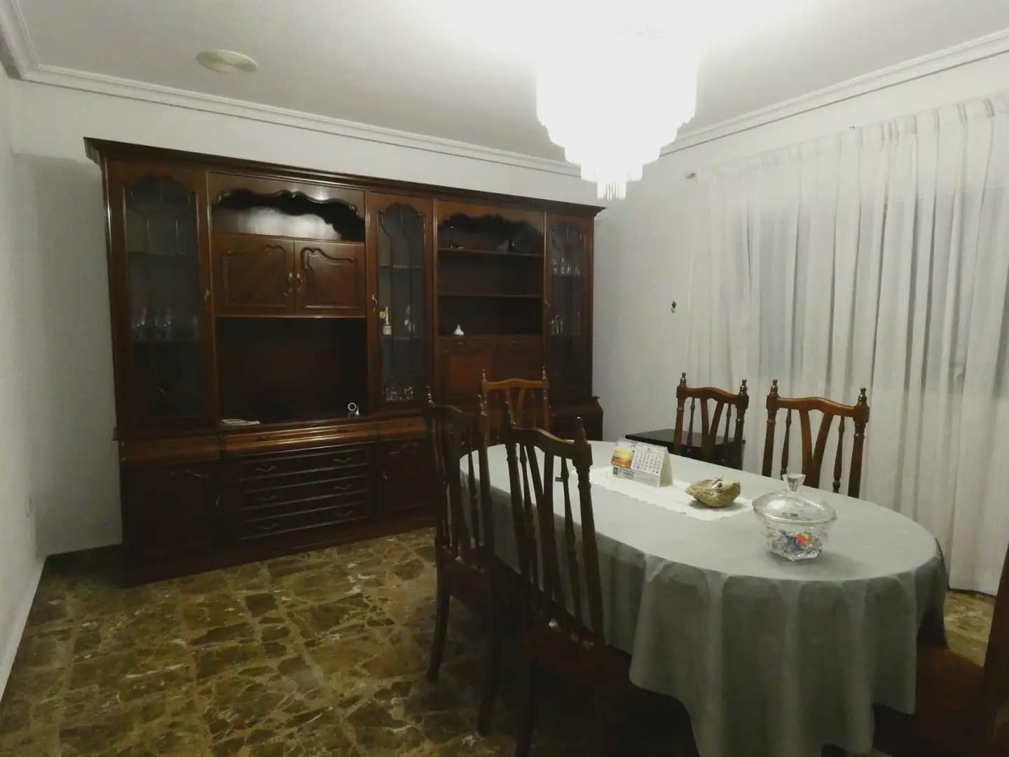 Chalet de 4 habitaciones en Avileses en venta con garaje - 249.900 € (Ref: 10039910)