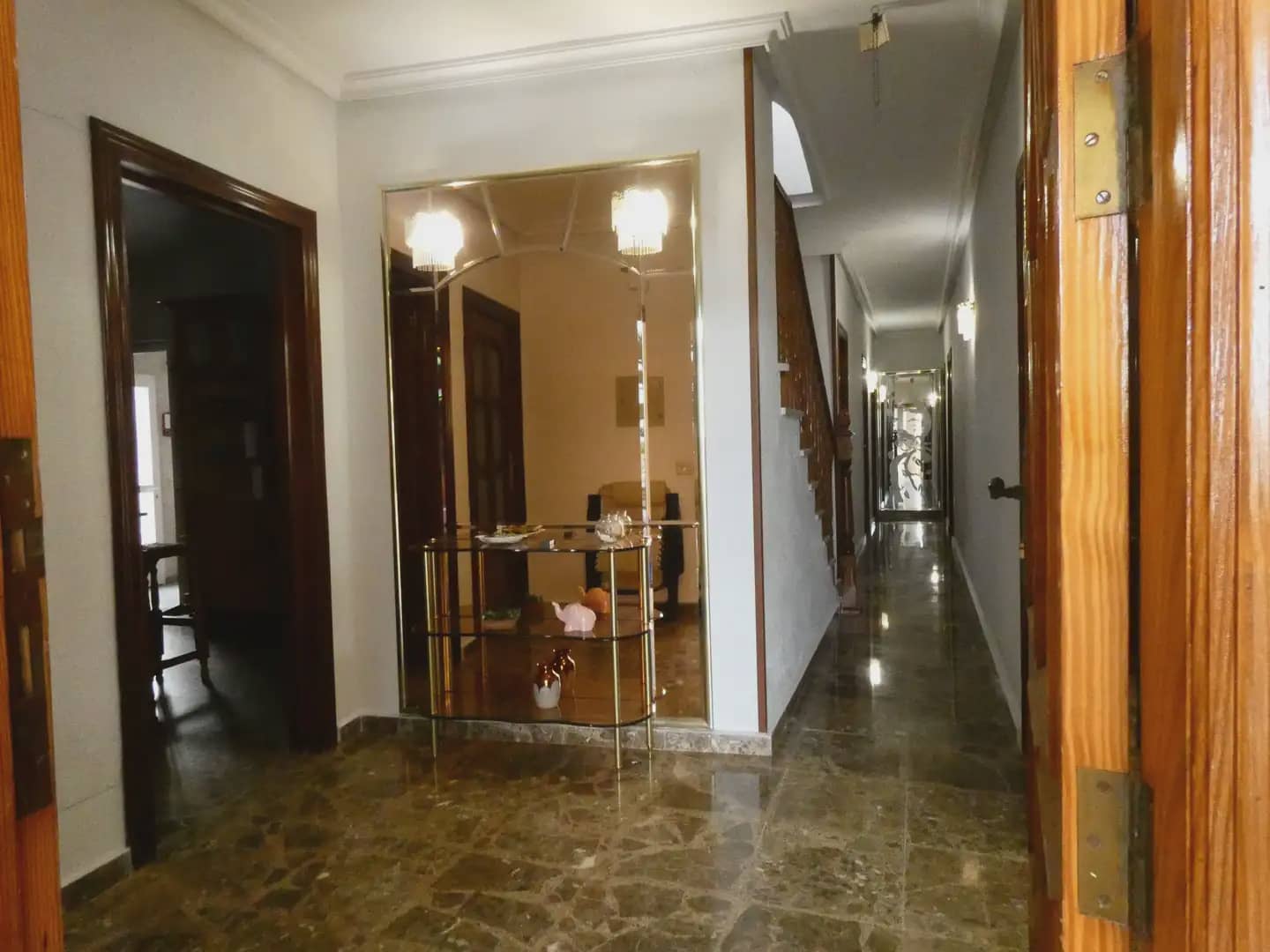Chalet de 4 habitaciones en Avileses en venta con garaje - 249.900 € (Ref: 10039910)