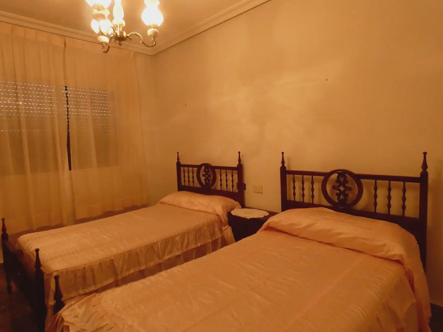 Chalet de 4 habitaciones en Avileses en venta con garaje - 249.900 € (Ref: 10039910)