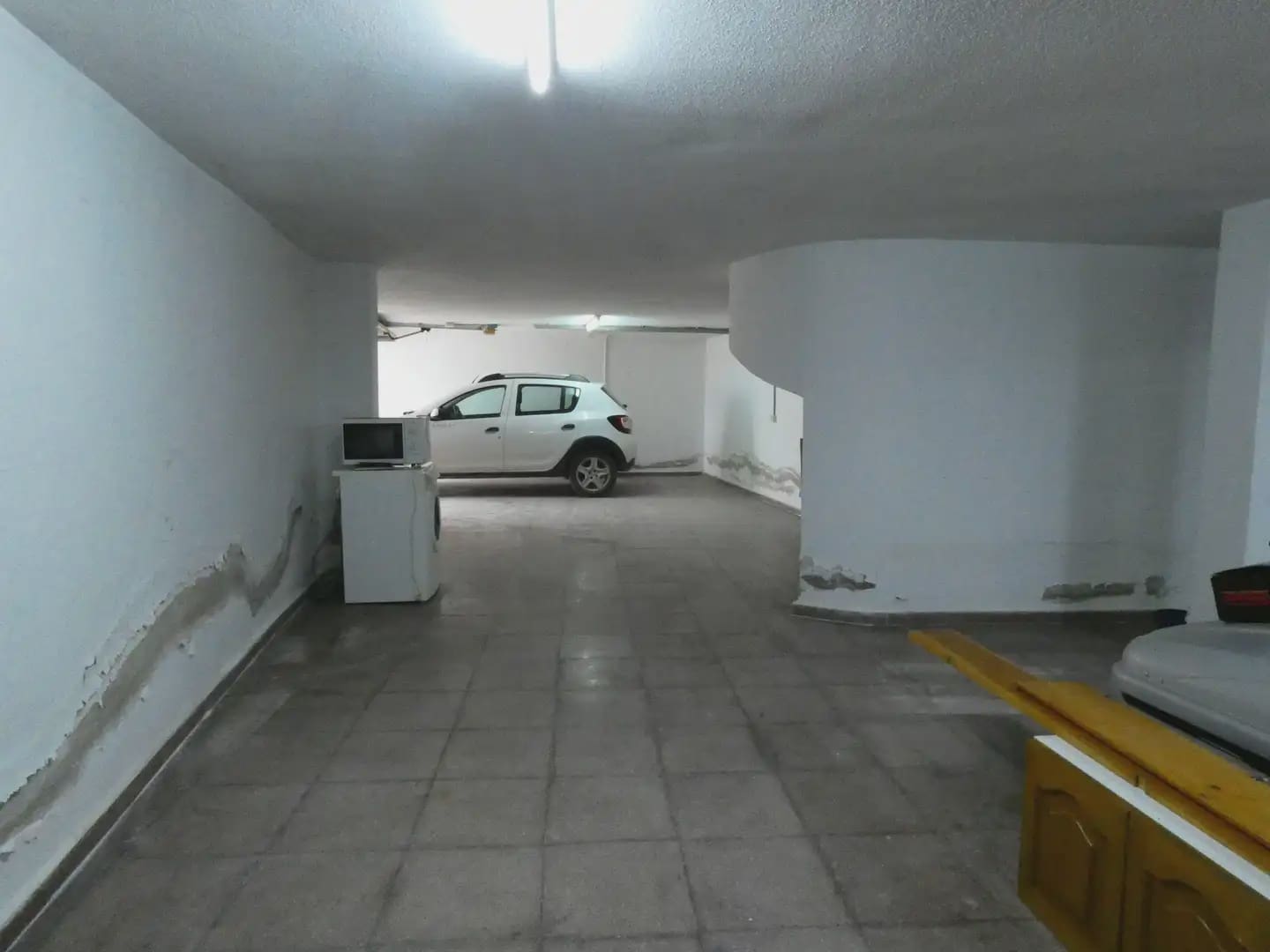 Chalet de 4 habitaciones en Avileses en venta con garaje - 249.900 € (Ref: 10039910)