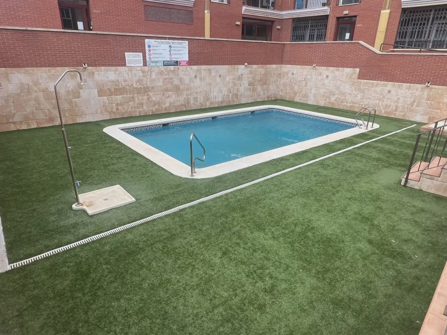 2 bedroom Flat for sale in San Pedro del Pinatar with pool garage - € 159,900 (Ref: 10039925)