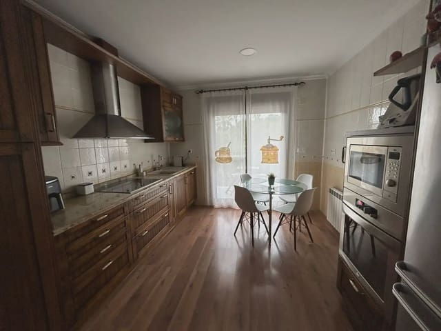 4 soveværelse Lejlighed til salg i San Pedro del Pinatar ciudad, San Pedro del Pinatar med garage - € 219.000 (Ref: 10039927)