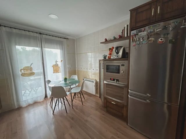 4 soveværelse Lejlighed til salg i San Pedro del Pinatar ciudad, San Pedro del Pinatar med garage - € 219.000 (Ref: 10039927)
