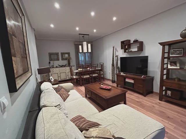4 soveværelse Lejlighed til salg i San Pedro del Pinatar ciudad, San Pedro del Pinatar med garage - € 219.000 (Ref: 10039927)