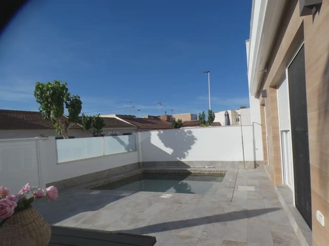 3 makuuhuone Rivitalo myytävänä paikassa Los Peñascos - El Salero - Los Imbernones, San Pedro del Pinatar mukana uima-altaan - 390 000 € (Ref: 10039933)