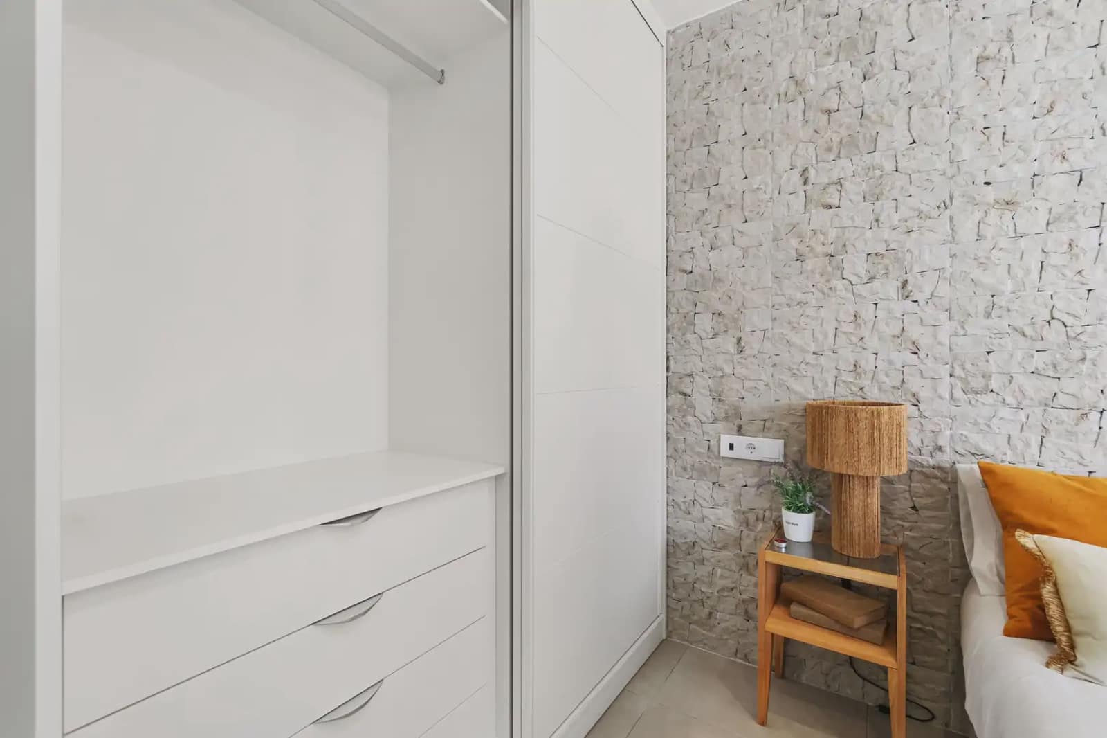 2 bedroom Apartment for sale in El Mirador with pool garage - € 250,000 (Ref: 10039934)