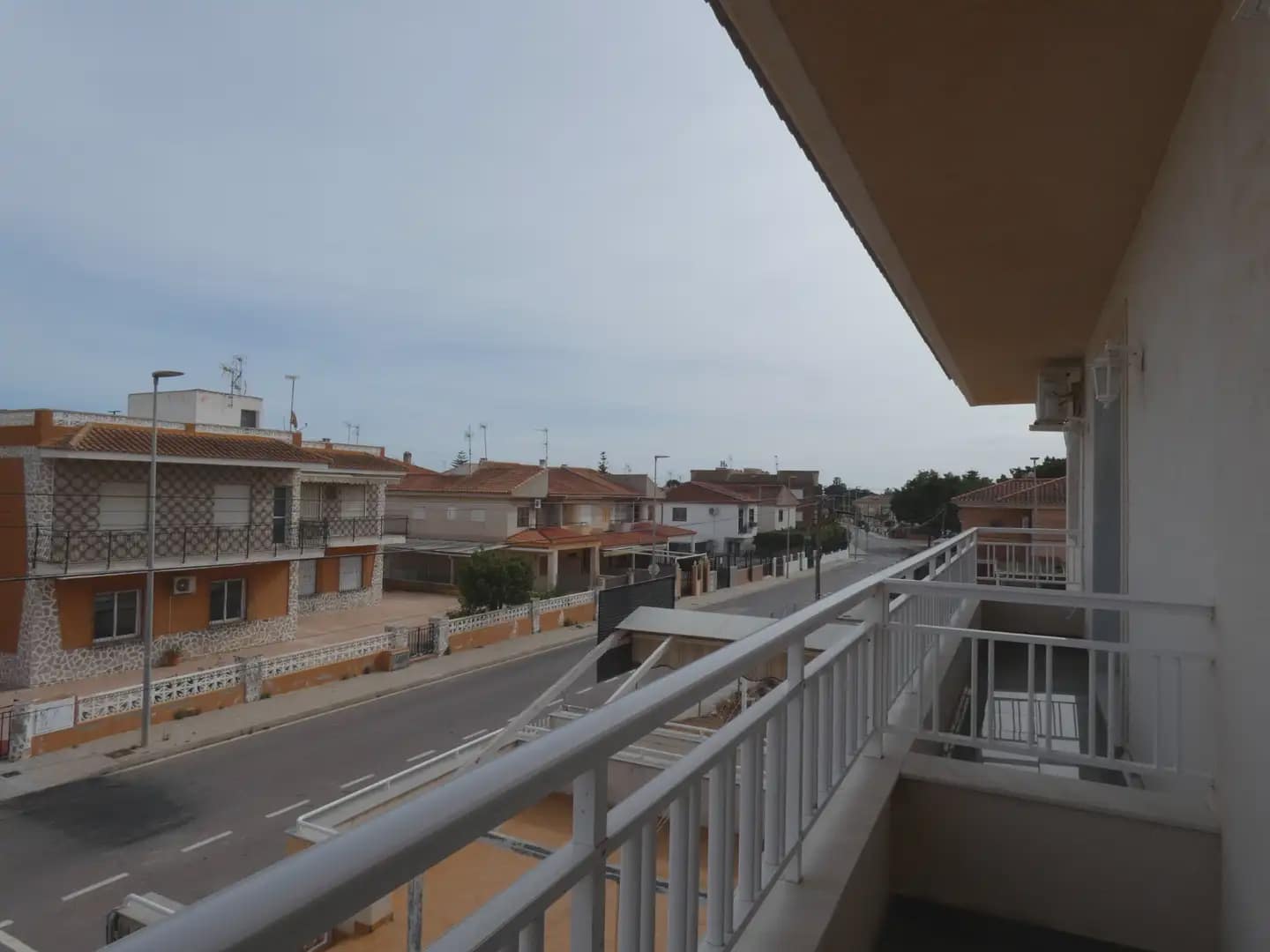 Erhverv til salg i Los Narejos med garage - € 285.000 (Ref: 10039939)