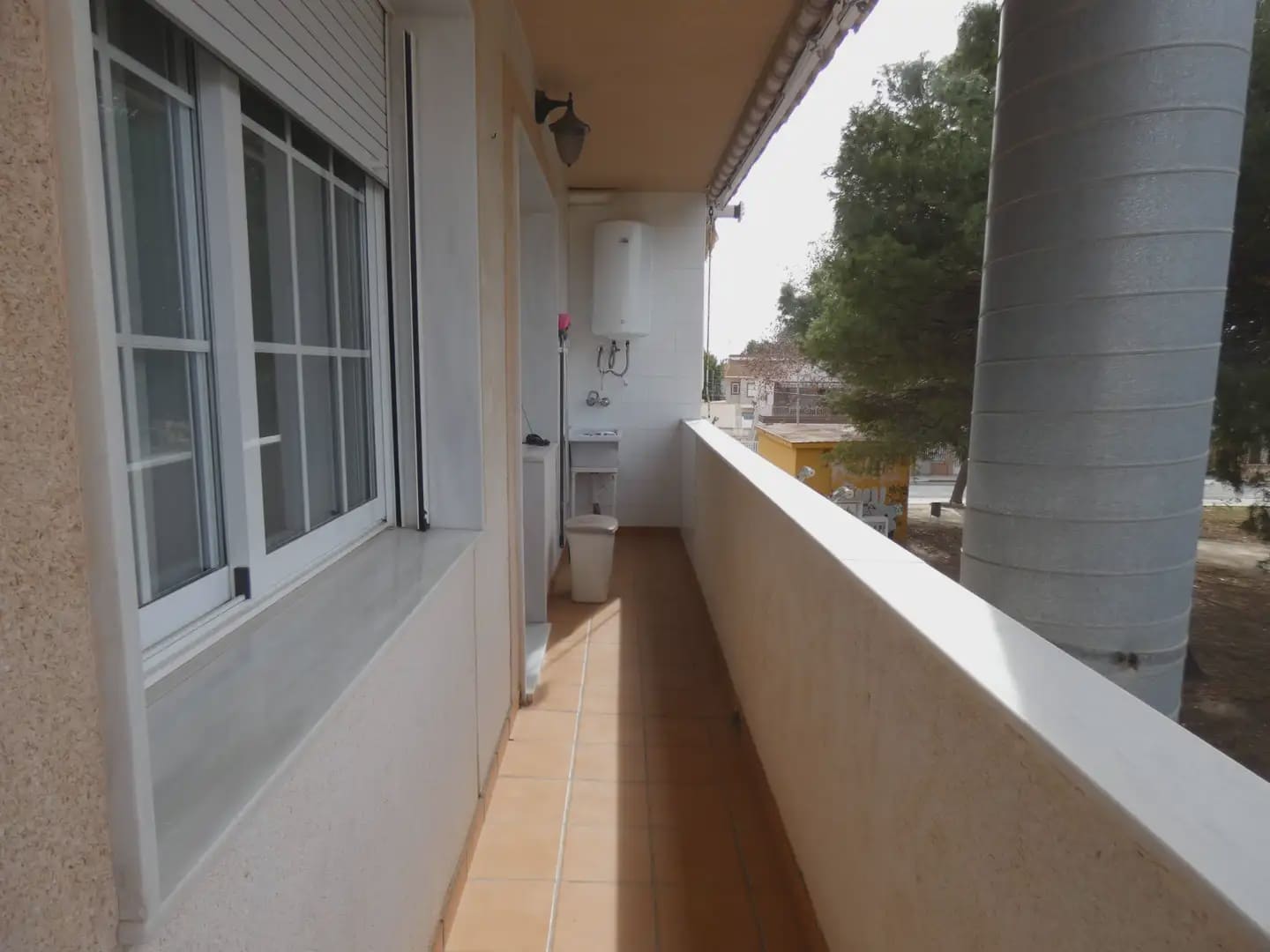 Erhverv til salg i Los Narejos med garage - € 285.000 (Ref: 10039939)