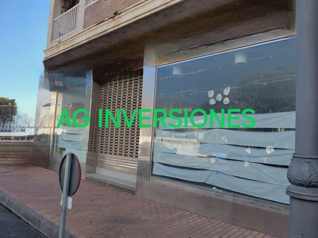 Commercial for sale in San Pedro del Pinatar ciudad, San Pedro del Pinatar - € 214,900 (Ref: 10039951)