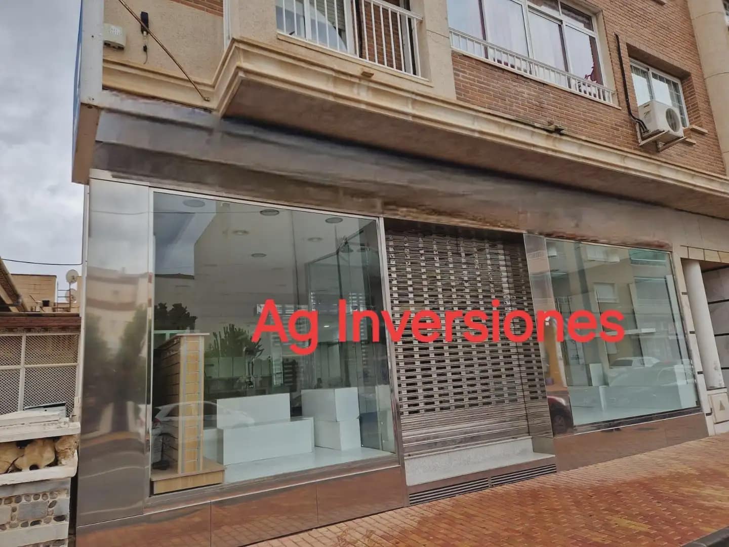 Commercial for sale in San Pedro del Pinatar - € 214,900 (Ref: 10039951)
