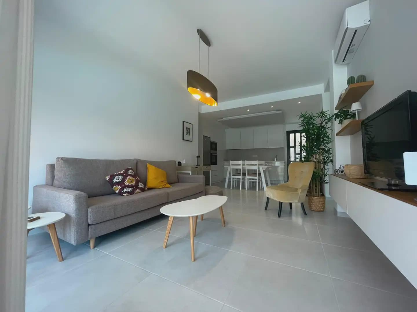 Bungalow de 2 habitaciones en Pilar de la Horadada en venta con piscina - 290.000 € (Ref: 10039953)