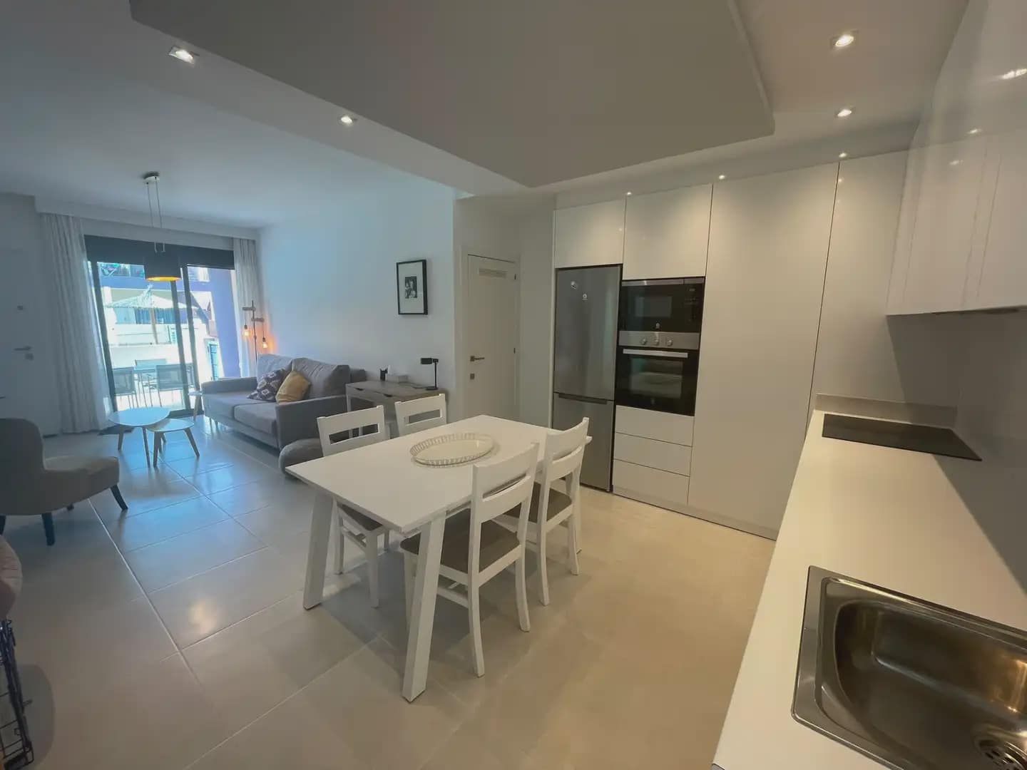 Bungalow de 2 habitaciones en Pilar de la Horadada en venta con piscina - 290.000 € (Ref: 10039953)