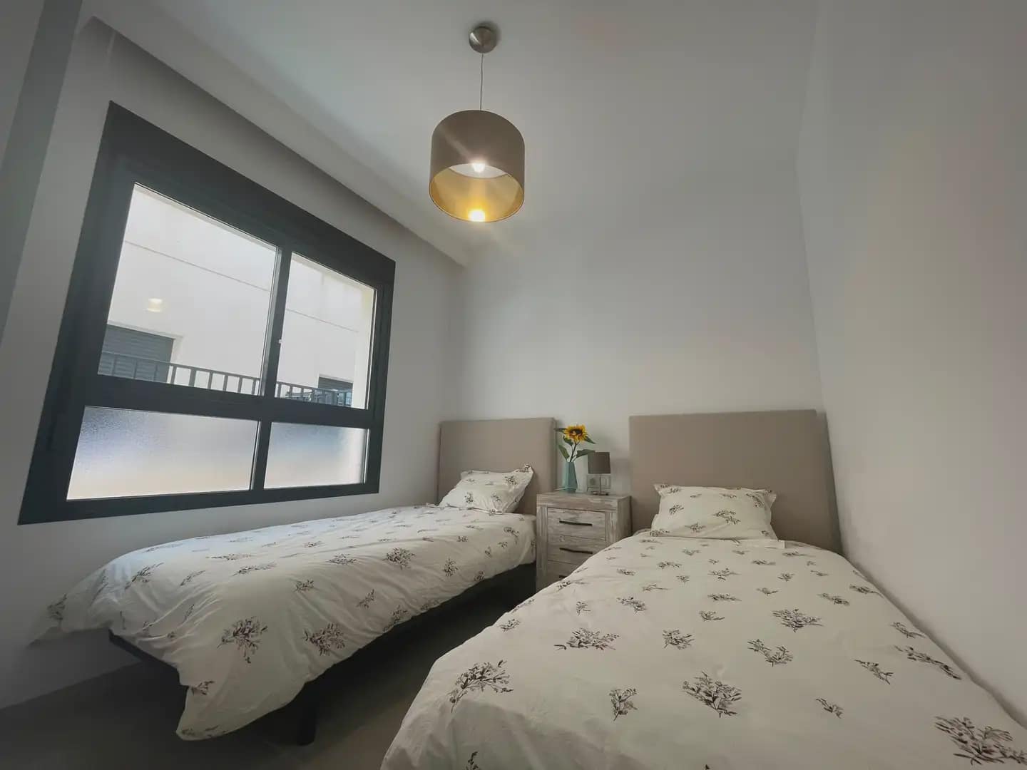 Bungalow de 2 habitaciones en Pilar de la Horadada en venta con piscina - 290.000 € (Ref: 10039953)