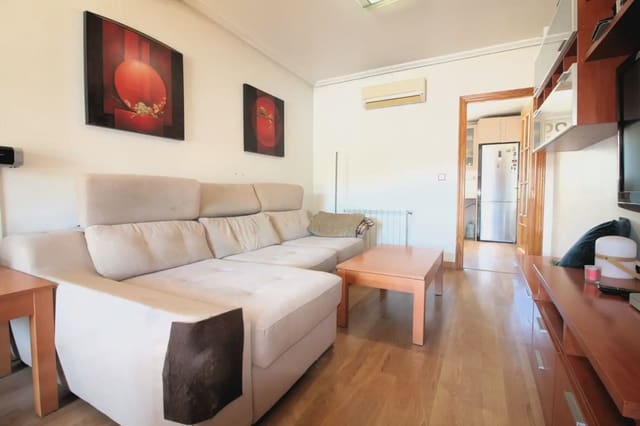 4 slaapkamer Huis te koop in San Pedro del Pinatar ciudad, San Pedro del Pinatar met garage - € 269.900 (Ref: 10039955)