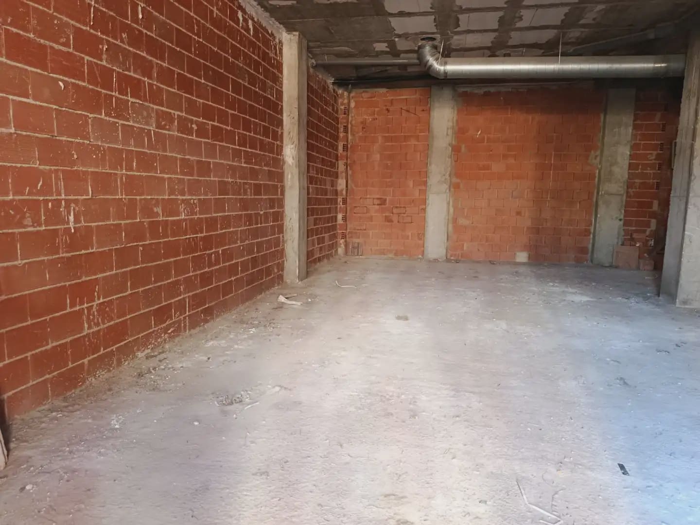 Comercial para venda em San Pedro del Pinatar - 135 000 € (Ref: 10039958)
