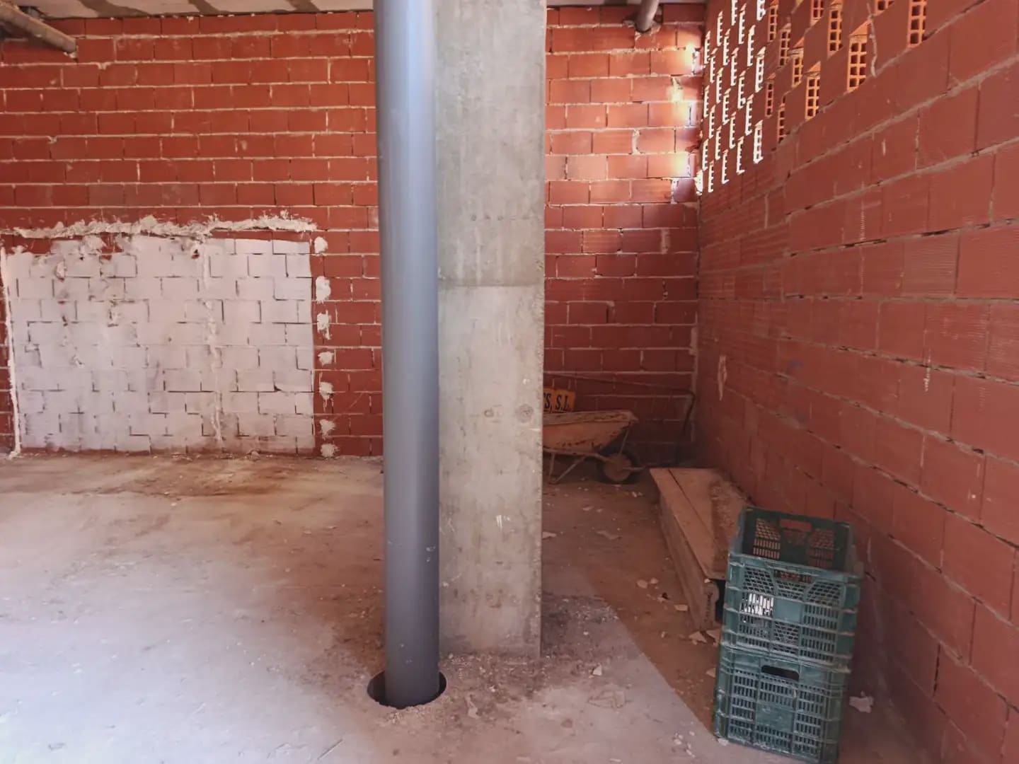 Comercial para venda em San Pedro del Pinatar - 135 000 € (Ref: 10039958)