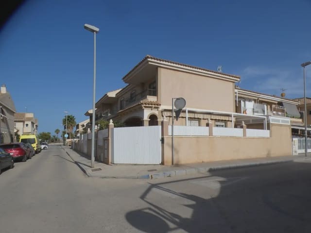 4 Zimmer Reihenhaus zu verkaufen in Los Peñascos - El Salero - Los Imbernones, San Pedro del Pinatar mit Garage - 189.900 € (Ref: 10061041)