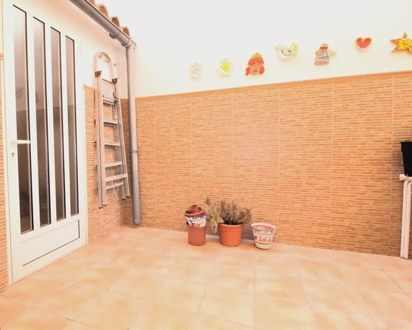 4 quarto Moradia em Banda para venda em San Pedro del Pinatar ciudad, San Pedro del Pinatar com garagem - 353 000 € (Ref: 10085399)