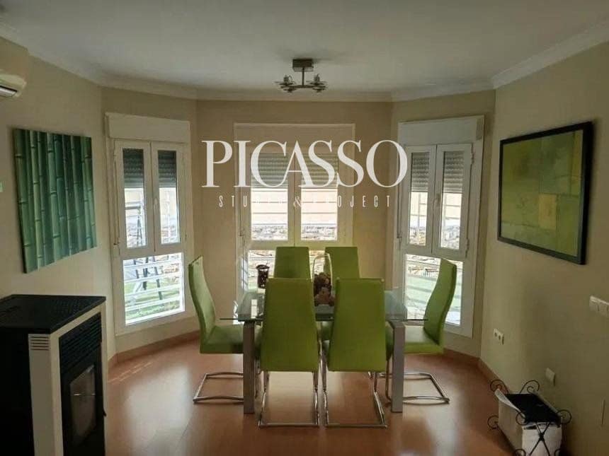 4 makuuhuone Huvila myytävänä paikassa Torremolinos mukana uima-altaan - 860 000 € (Ref: 10112075)