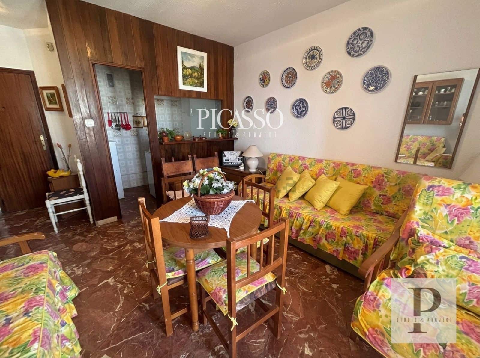 Lägenhet till salu i Benalmadena med pool - 160 000 € (Ref: 10112076)