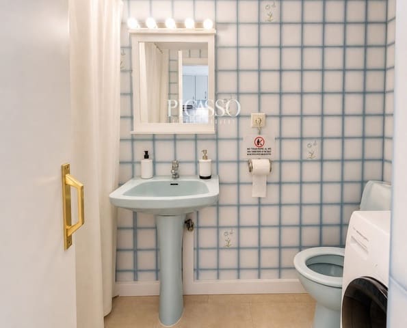 Flat te koop in Torremolinos - € 135.000 (Ref: 10112077)