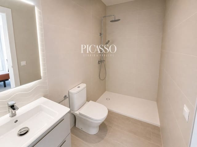 2 slaapkamer Flat te koop in Torremolinos - € 330.000 (Ref: 10112081)