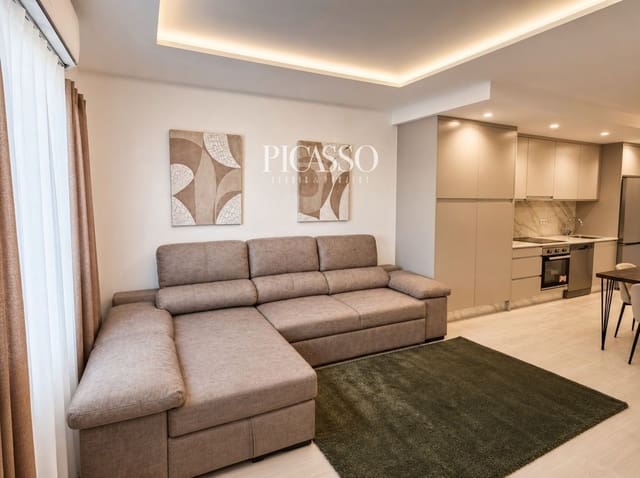 2 slaapkamer Flat te koop in Torremolinos - € 330.000 (Ref: 10112081)