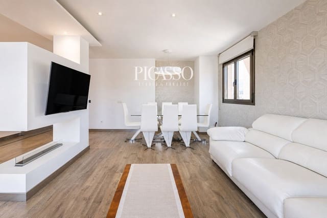 2 quarto Apartamento para arrendar em Torremolinos com piscina garagem - 3 000 € (Ref: 10112082)