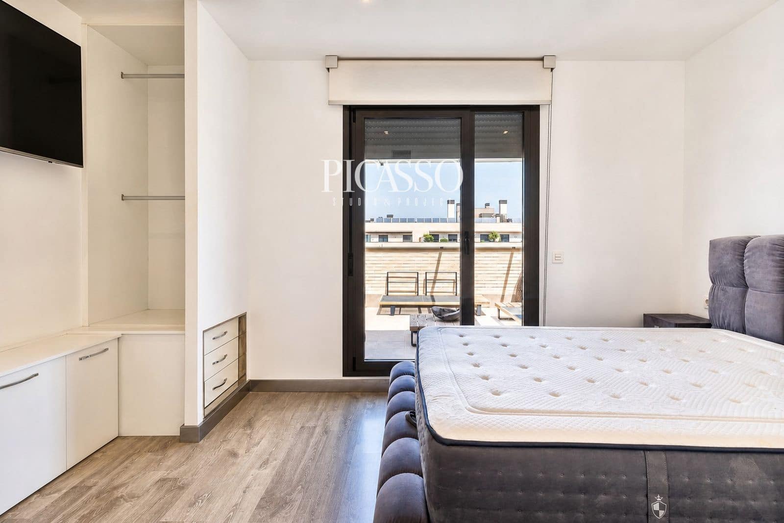 2 quarto Apartamento para arrendar em Torremolinos com piscina garagem - 3 000 € (Ref: 10112082)