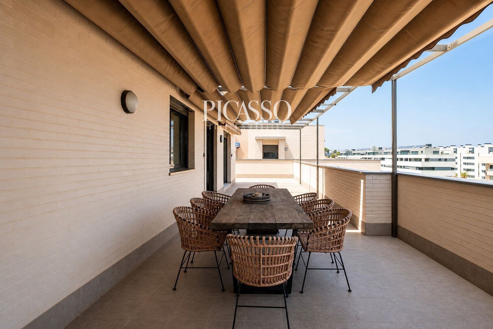 2 quarto Apartamento para arrendar em Torremolinos com piscina garagem - 3 000 € (Ref: 10112082)
