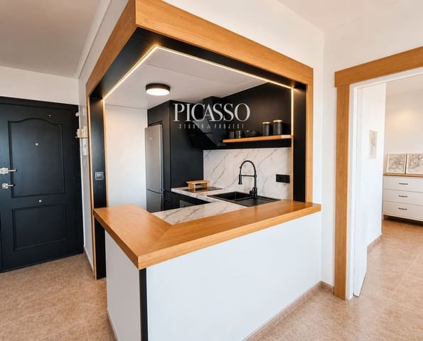 1 slaapkamer Flat te koop in Torremolinos met zwembad - € 274.900 (Ref: 10112083)