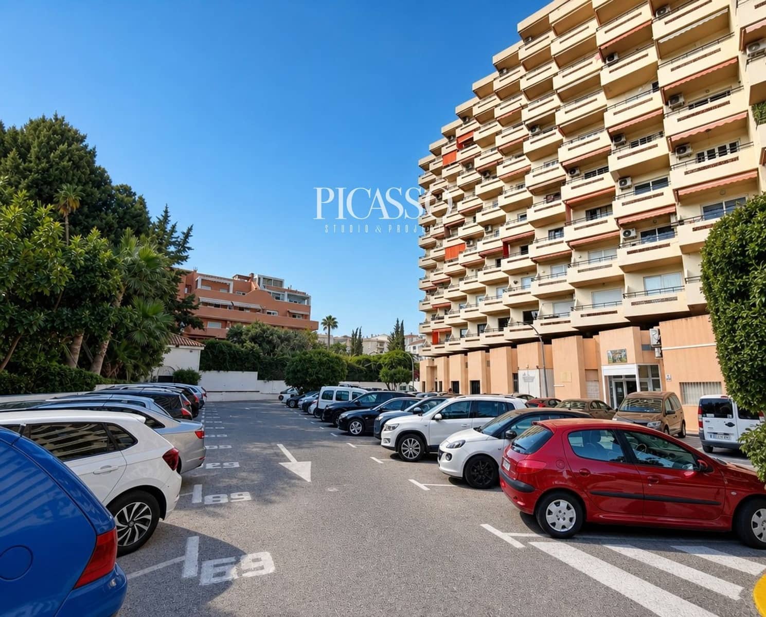 1 slaapkamer Flat te koop in Torremolinos met zwembad - € 274.900 (Ref: 10112083)