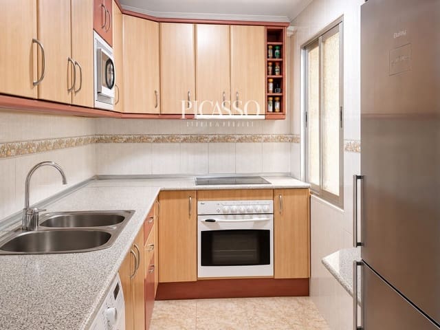 3 makuuhuone Asunto myytävänä paikassa Fuengirola mukana 
autotalli - 315 000 € (Ref: 10112089)
