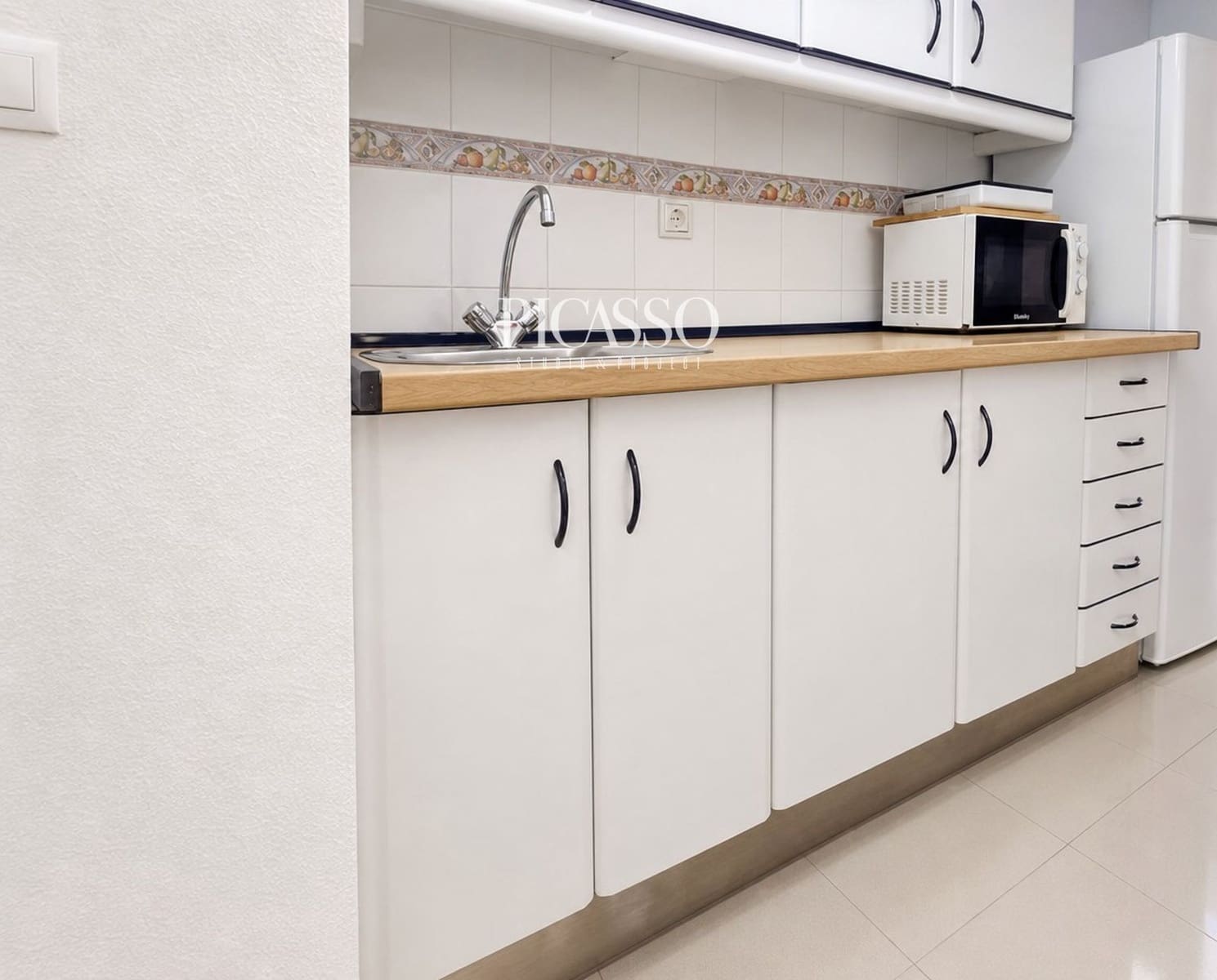 Lägenhet att hyra i Torrequebrada med pool - 800 € (Ref: 10124791)