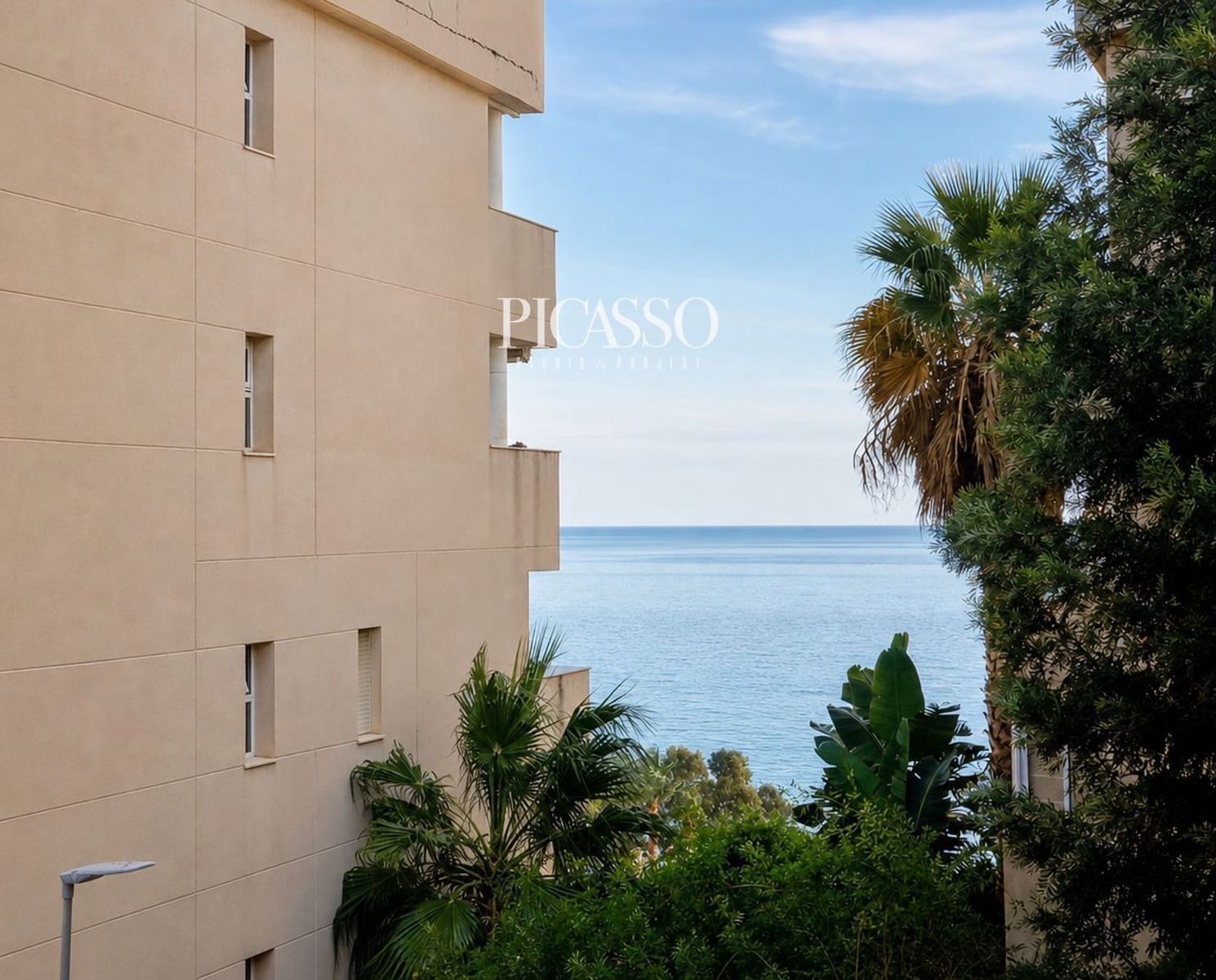 Lägenhet att hyra i Torrequebrada med pool - 800 € (Ref: 10124791)
