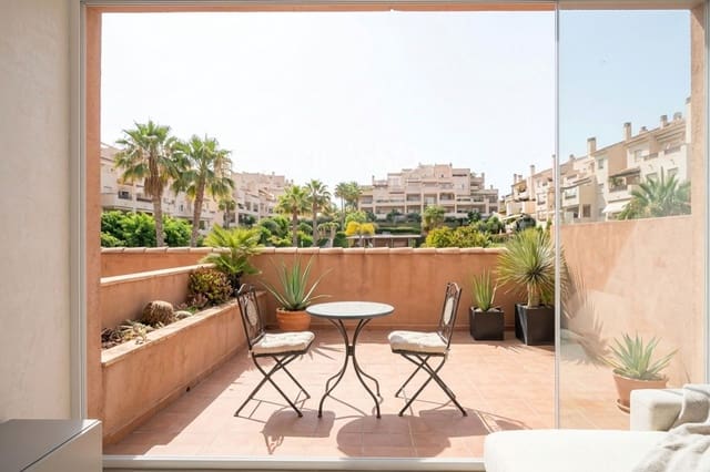 2 makuuhuone Asunto myytävänä paikassa Santangelo, Benalmádena mukana uima-altaan 
autotalli - 322 000 € (Ref: 10130630)