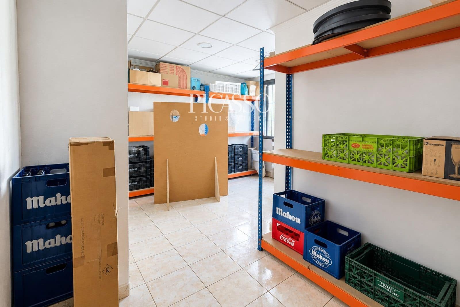 Commercial for sale in Argamasilla de Calatrava - € 350,000 (Ref: 10131003)