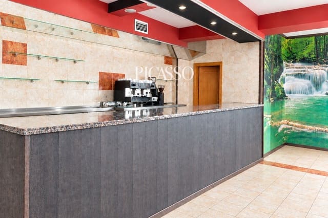 Commercial for sale in Argamasilla de Calatrava - € 350,000 (Ref: 10131003)