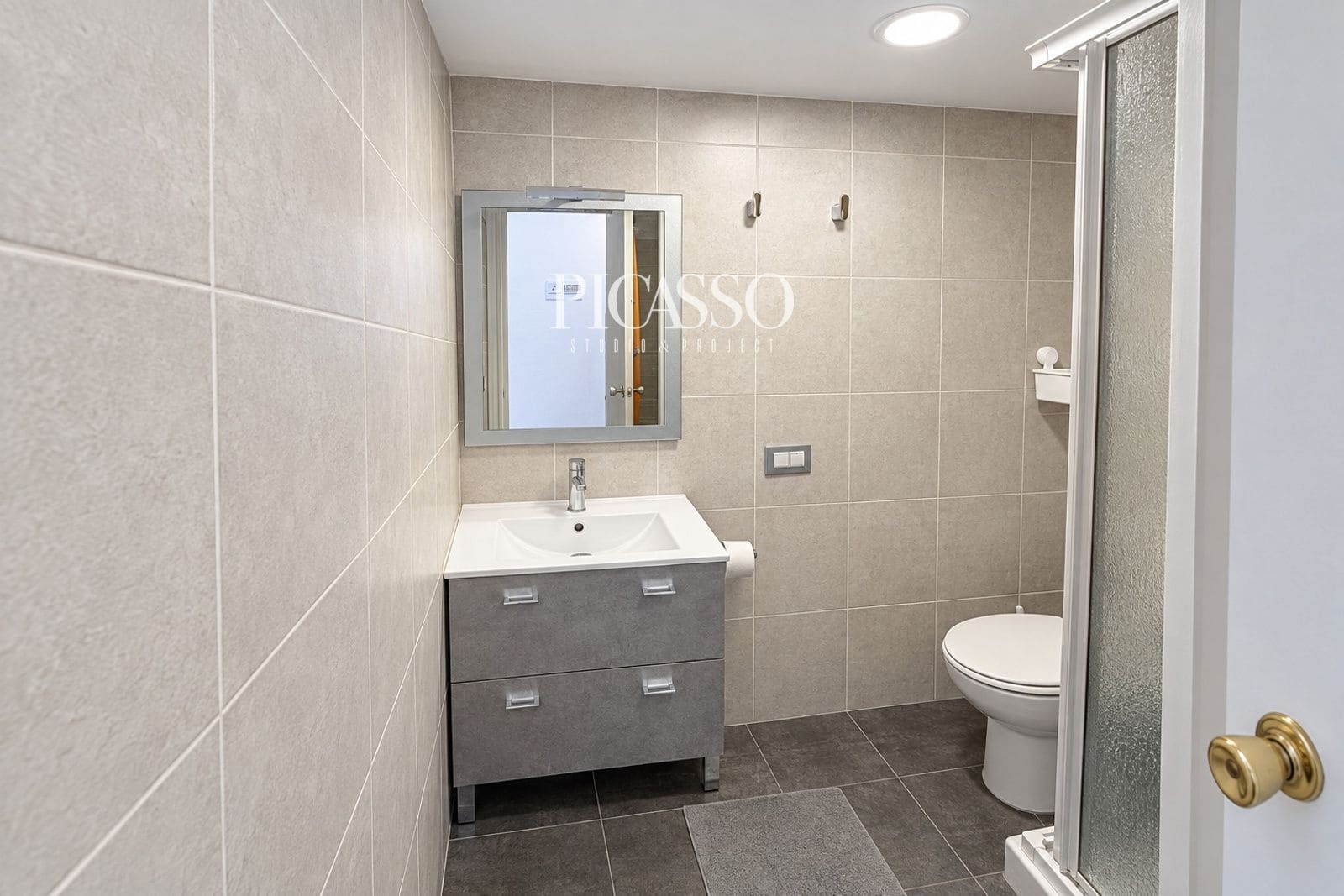 Lejlighed til leje i Torremolinos - € 850 (Ref: 10135023)