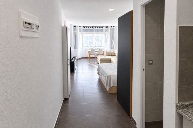 Wohnung zu vermieten in Torremolinos - 850 € (Ref: 10135023)