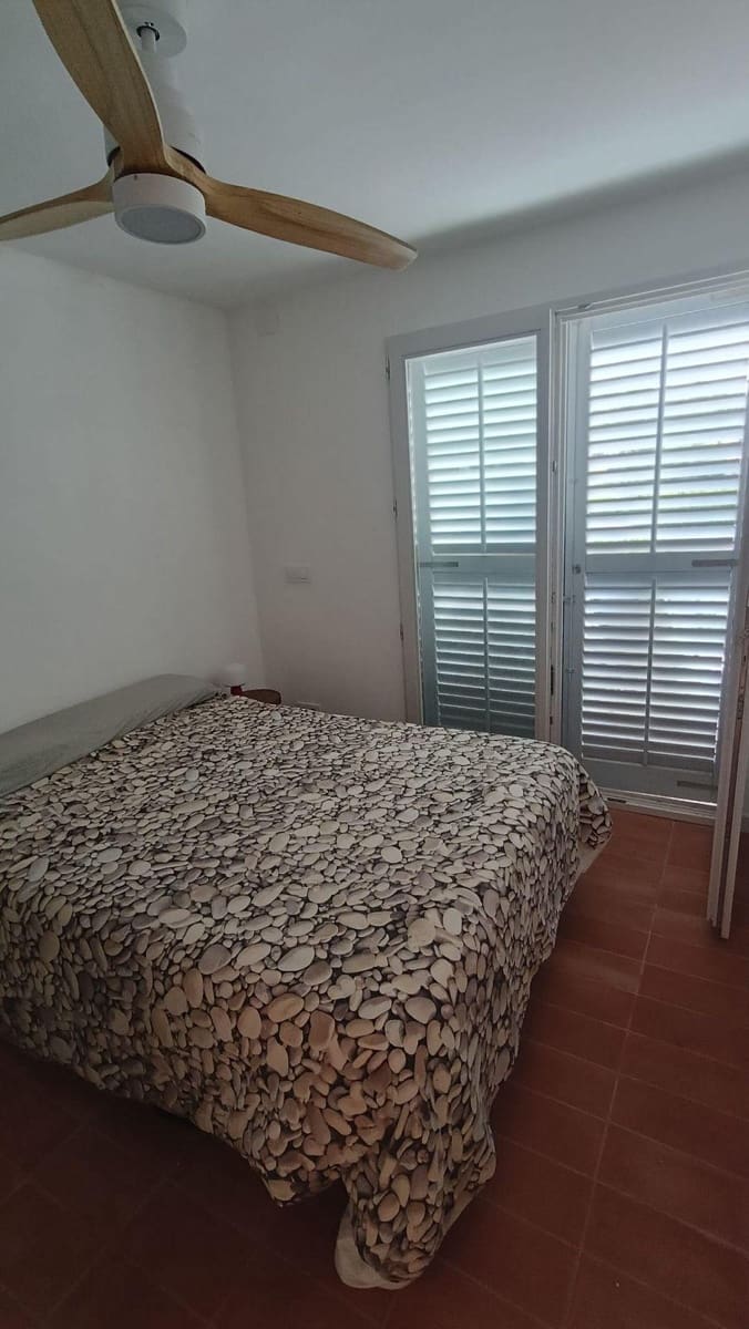 3 bedroom Villa for sale in Vinaros with garage - € 254,500 (Ref: 10172001)
