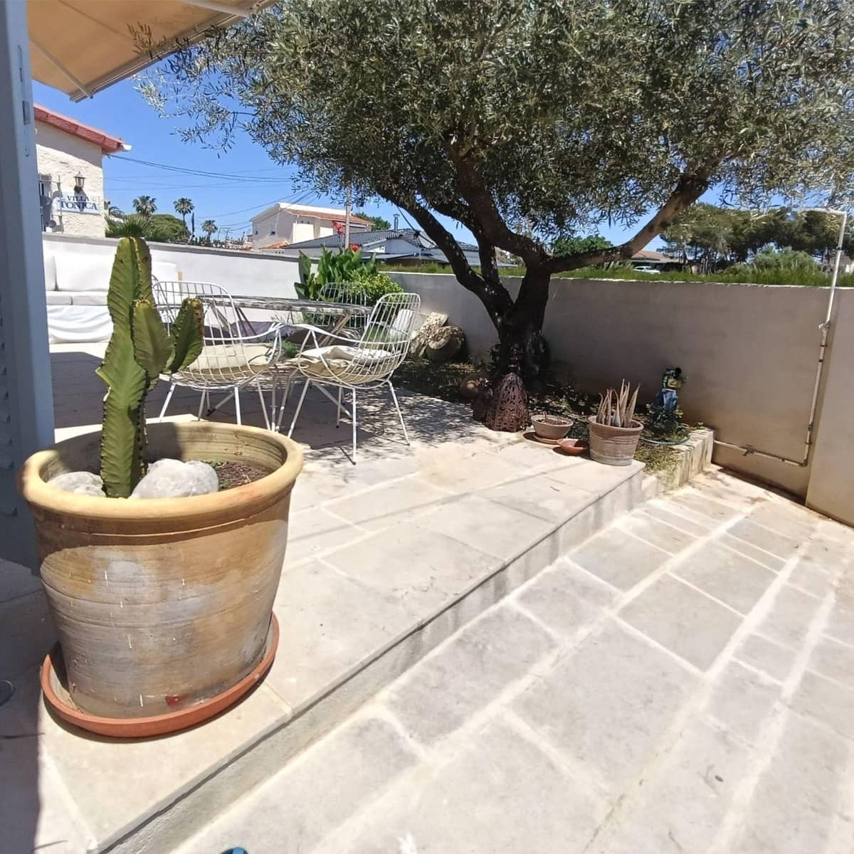 3 bedroom Villa for sale in Vinaros with garage - € 254,500 (Ref: 10172001)